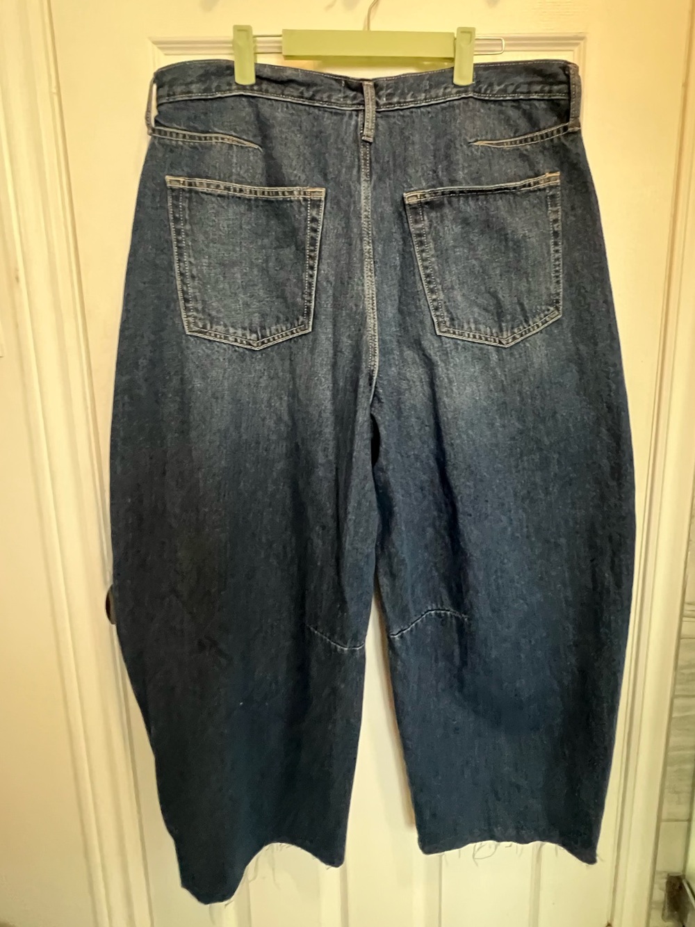 Universal Thread Dark Blue Wide Leg Jeans - Picture 5 of 8